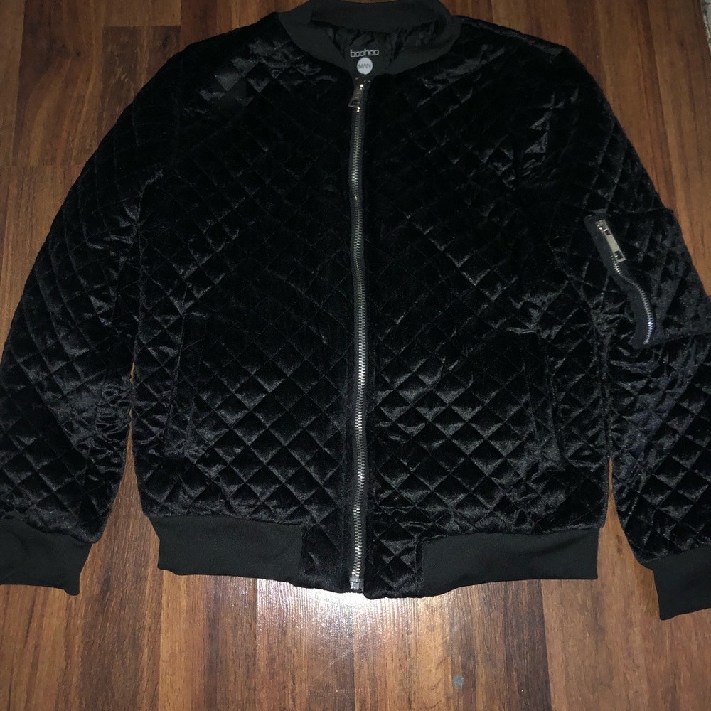 Boohoo crushed velvet jacket